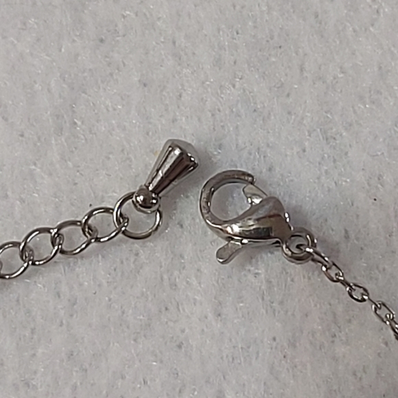 Titanium Steel Heart Link Bracelet - Picture 6 of 6
